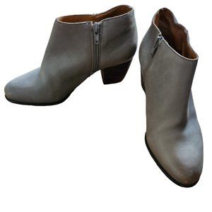 🔥Lucky Brand ankle boots🔥